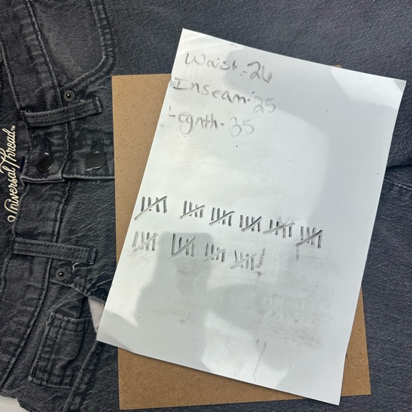 Universal Thread Women's 2 / 26R Vintage Straight Stretch Denim Jeans Black - Picture 7 of 8